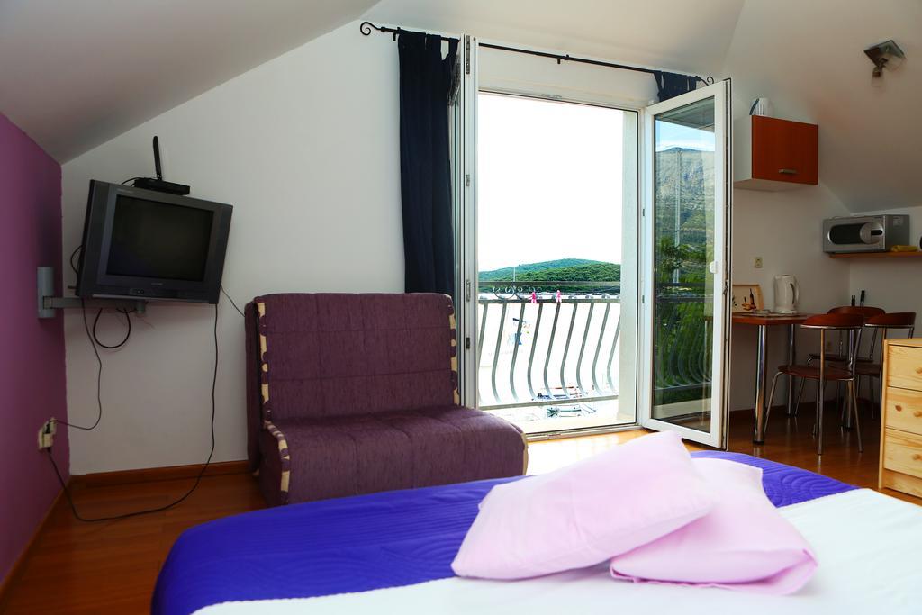 Apartments And Rooms Denoble Korcula Town Exterior photo