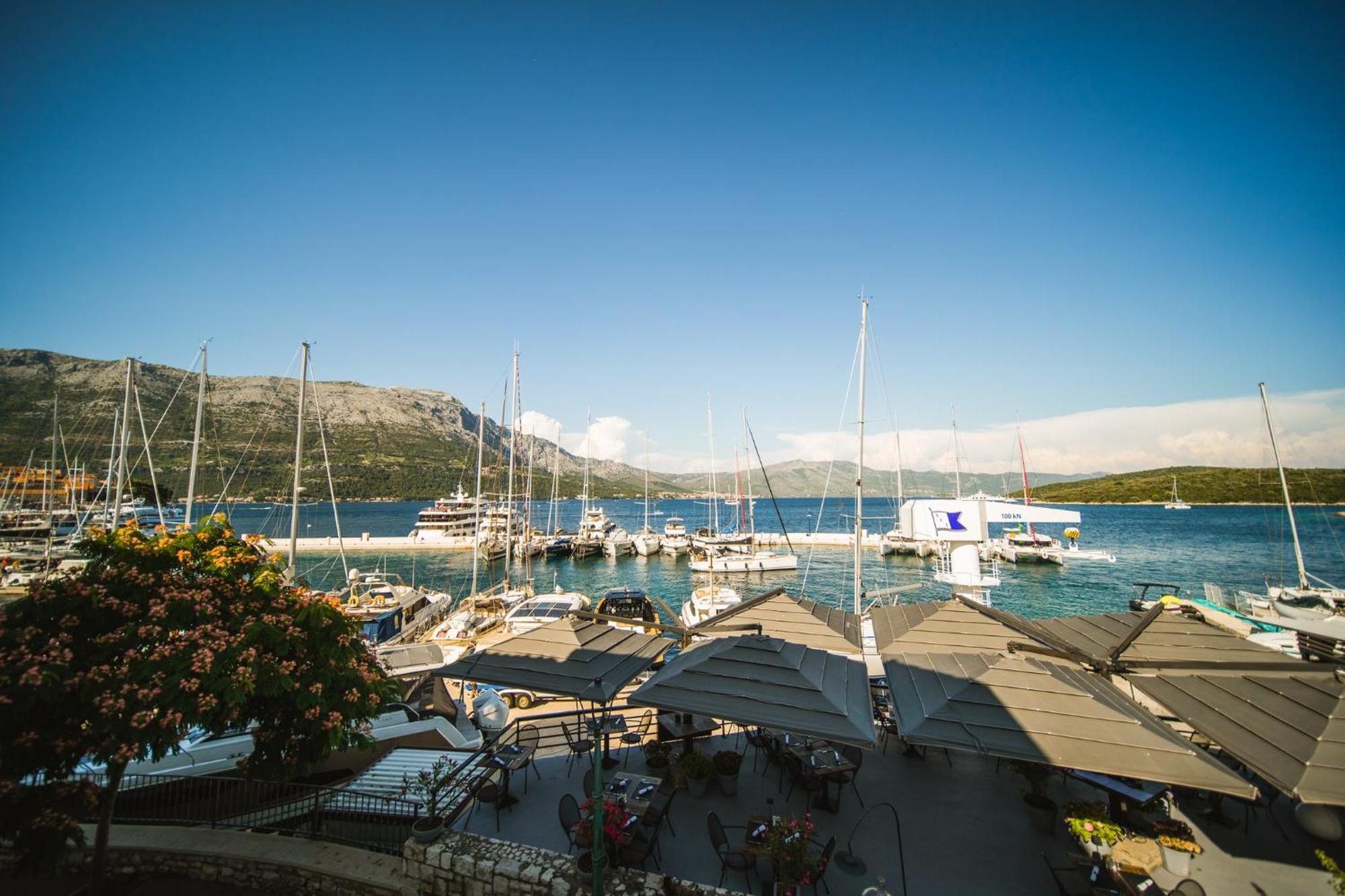 Apartments And Rooms Denoble Korcula Town Exterior photo