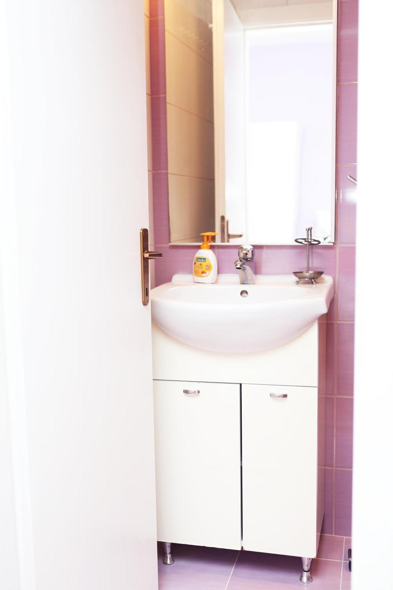 Apartments And Rooms Denoble Korcula Town Room photo
